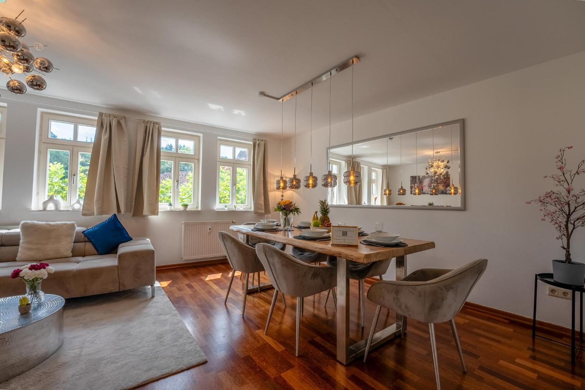 Schlossberg Residences - Markplatz City-Apartment Weinheim Eksteriør bilde