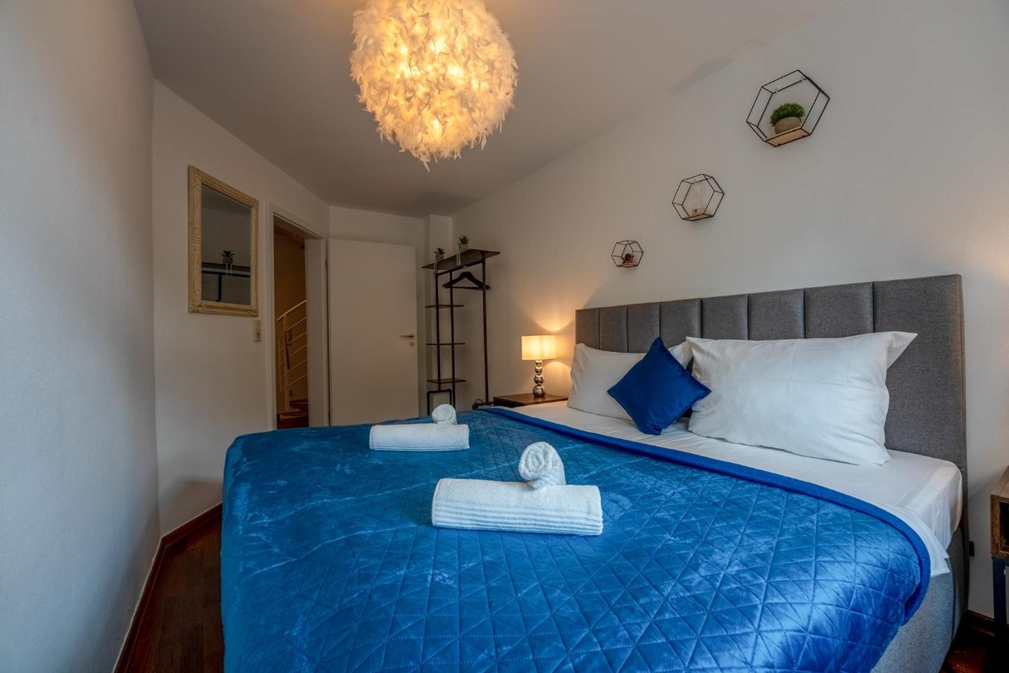 Schlossberg Residences - Markplatz City-Apartment Weinheim Eksteriør bilde